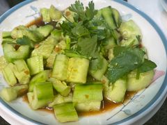凉拌黄瓜-三妹小龙虾·黄油蟹(华侨城总店)