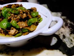 -蔼若春.传承三十年云南菜(金碧公园店)