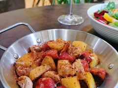 -théATRE茶聚场·餐厅(环球金融中心店)