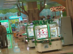 -莫莉幻想儿童乐园(武汉金银潭永旺店)