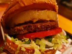 -The Habit Burger Grill 哈比特汉堡(复兴soho店)