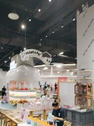 -MINI MARS KIDS CLUB亲子家庭中心(长宁天山店)