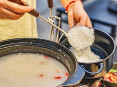 -牛牛和牛海鲜粥底火锅(长虹国际城店)