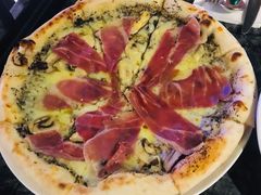 意大利帕尔玛火腿披萨-TIAGO HOME KITCHEN(王府中环店)