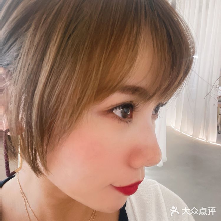 [礼花]隐藏在华茂商务楼里的宝藏美睫美甲店