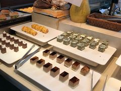 -汉丽轩韩式自助烤肉(大学城龙湖U城天街A馆店)