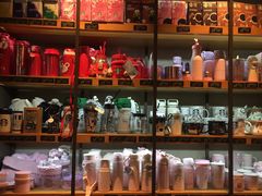 -星巴克臻选(周浦万达店)