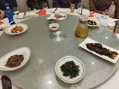 -松沪名灶·豆浆鱼头·新上海菜(飞航吾悦广场店)