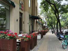 -申德勒加油站餐厅(三里屯北小街店)