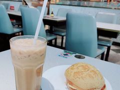 冻奶茶-香港新发烧腊茶餐厅(书城店)