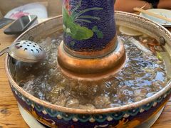 -毛辣果·贵州红酸汤牛肉火锅(西单店)