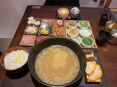 -银米·云南传统过桥米线(双廊黑金冠店)