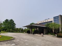 -上海怡沁园度假酒店