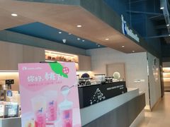 -瑞幸咖啡(巴黎春天陕西路店)