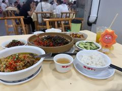 -笨罗卜浏阳菜馆(太平街店)