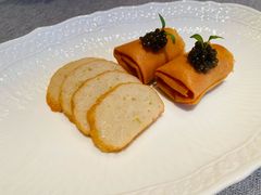 鱼子酱臭豆腐梅童春卷-荣府宴(南阳路店)
