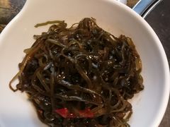 酸辣海带丝-每食每刻·皖北新民地锅鸡