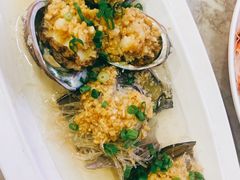 -四川小胡子海鲜(丁村万人海鲜广场店)