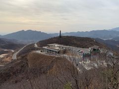 -定都峰