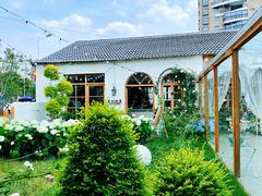 -Jo's Garden