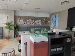 大堂-必胜客(华邦银泰店)