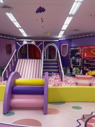 -孩子王童乐园(常德万达店)