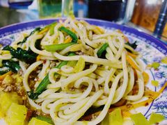 -三江源美食城
