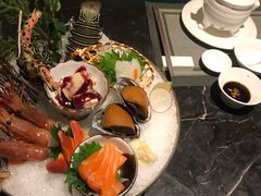 -半岛翡丽海鲜自助餐厅(观风亭店)