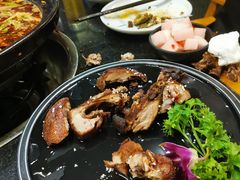 -小饕荟雅安贡椒鱼鲜馆(广福桥店)