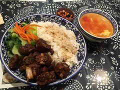 -蜗牛小馆醉乡民谣云南菜(惠新西里店)