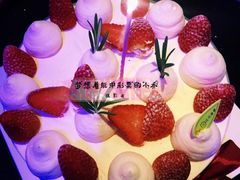 -花花卷卷·鲜食蛋糕(静安久光百货店)