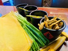 -赵记煎饼卷大葱(东岳店)