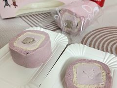 -顶东面包花园·生日蛋糕(世博店)
