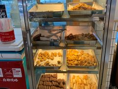 面包甜点陈列柜-罗莎蛋糕(魔法师司门口店)