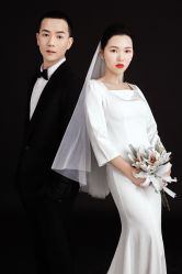 -小七摄影·礼服馆(中铁·逸都国际店)