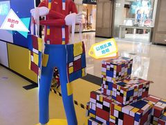 -梅龙镇广场