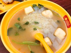 -小杨生煎(金山百联购物中心3楼店)