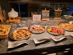 自助取餐区-金海湾自助餐厅(金陵饭店)