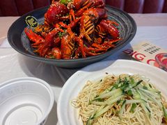 油焖大虾-肥肥虾庄·金牌油焖大虾(首义路店)