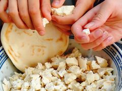 -天发芽·何记葫芦头泡馍·传统小吃(报恩寺街店)