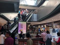 -东荟城名店仓