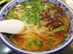 传统牛肉拉面-西域美食蘭州拉面