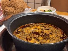 -佬缸炮江湖川菜(玉林店)