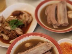 -黄亚细肉骨茶(仰光路店)