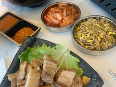 烤五花肉-HONGA HONGA雄家(曹路店)