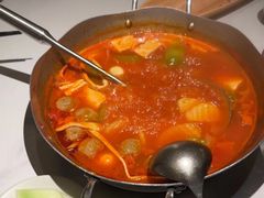 -左庭右院鲜牛肉火锅(金山万达店)
