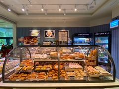 面包甜点陈列柜-巴黎贝甜(印象城店)