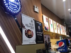 -大光明丽星VIP影城(昌里路杜比全景声店)