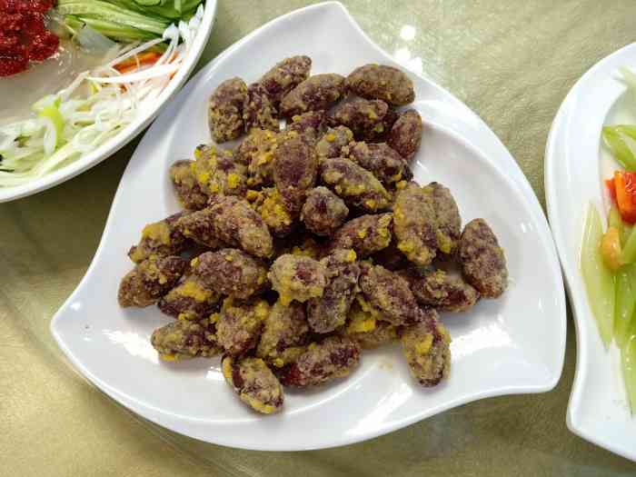 阿里郎饭店-"过来图们得第二天跟男朋友亲戚一家在这边.