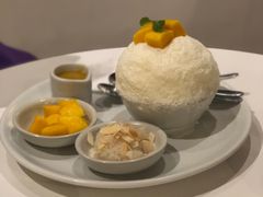 芒果雪冰-Cheevit Cheeva(Sirimangkalajarn)